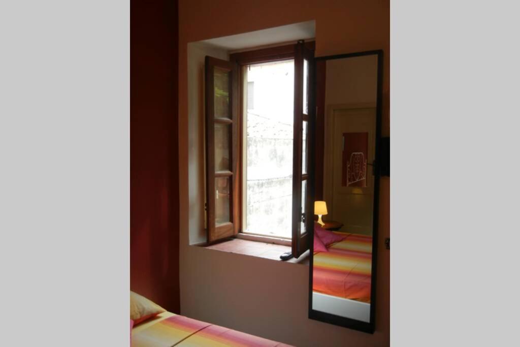 "Little Sicilian Home"-Room With A Private Bathroom & Kitchen -Fridge - And Shared A Beautiful Terrace On Hostel Taormina Center Exterior foto
